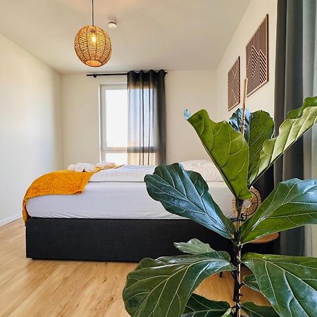 Amao-Sepia I 86Qm I King-Size Beds I Netflix I Privat Balcony I Free Parking I Near Europapark Rheinhausen Exterior foto
